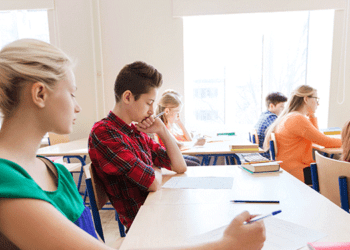 Αλλαγές στα Σχολεία: Ποινές, Απουσίες και Ευθύνες Γονέων