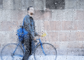 Σύννεφα διαφωνίας μεταξύ μετεωρολόγων για την κακοκαιρία της επόμενης εβδομάδας: Αντιπαράθεση για το όνομα