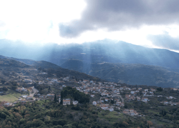 Υποβάθμιση Δημοτικού Θυρρείου: Η Αγωνία των Γονέων και οι Κλειστές Πόρτες