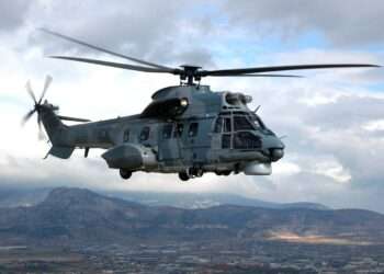 Αεροδιακομιδές στο Άκτιο: Στρατιωτικό Ελικόπτερο Αντικαθιστά τη Βάση του ΕΚΑΒ