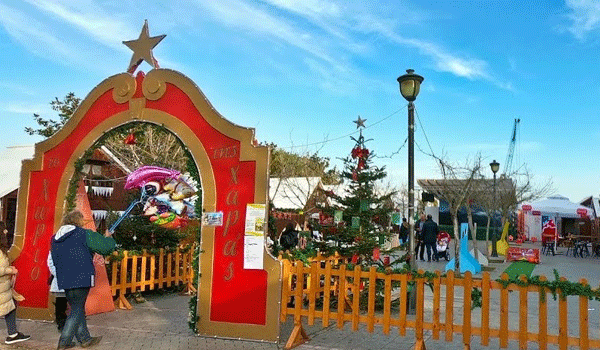 Χριστουγεννιάτικο Χωριό της Χαράς στην Πρέβεζα: Όλα έτοιμα για το άνοιγμα στις 12 Δεκεμβρίου. 🎄